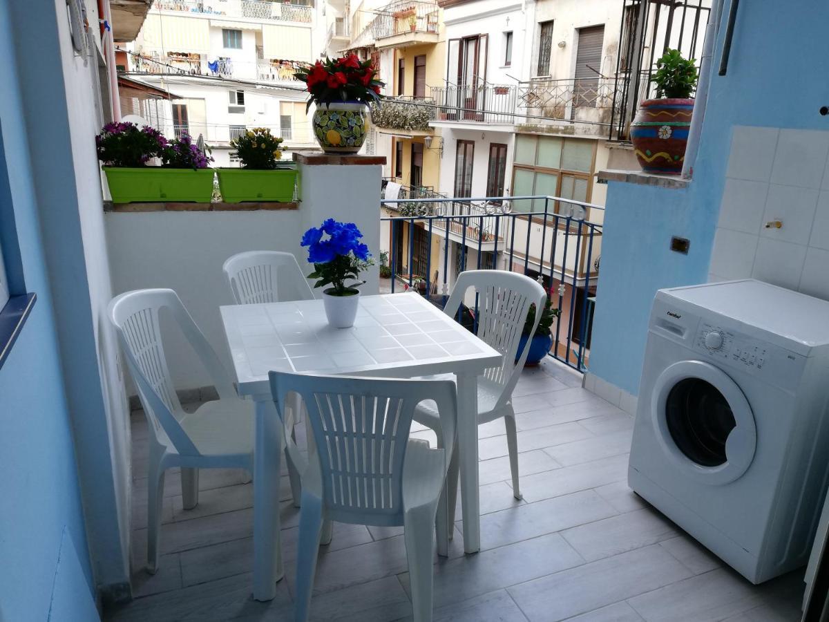 Case Vacanza Da Marco&Mary Giardini-Naxos Exterior foto