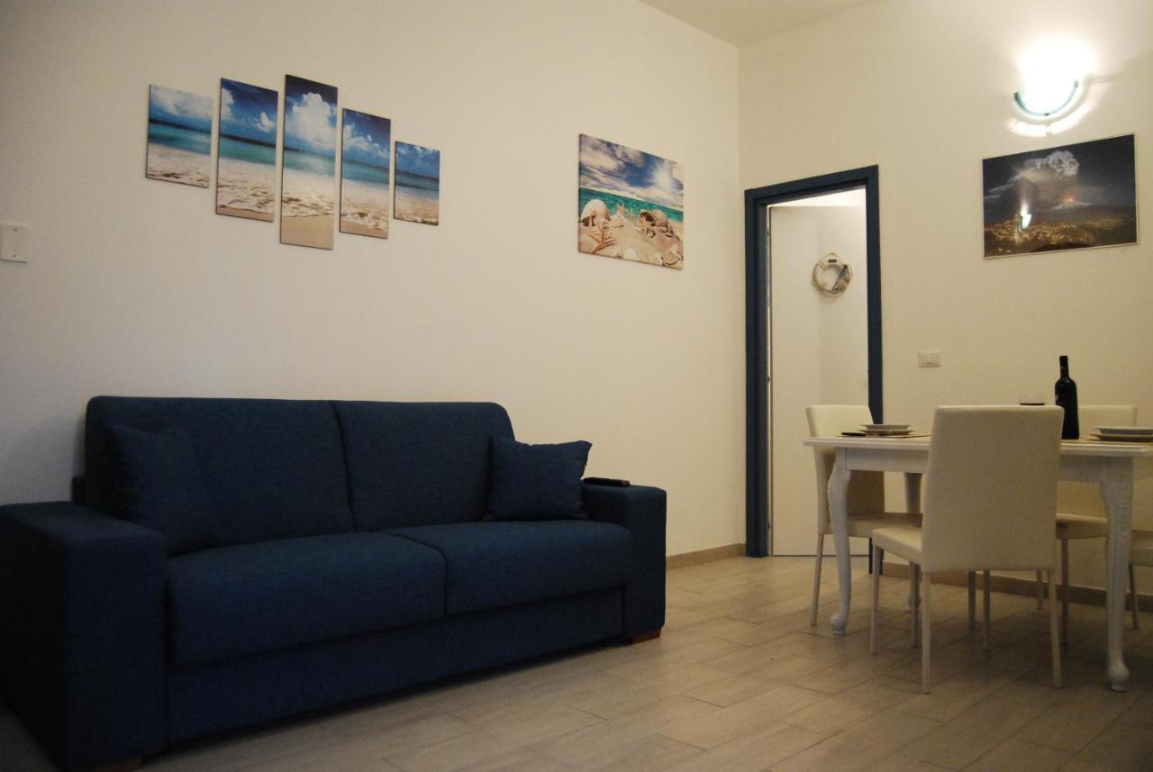 Case Vacanza Da Marco&Mary Giardini-Naxos Exterior foto